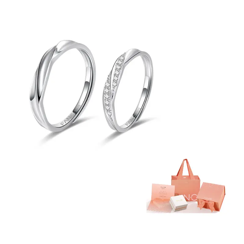 FANCI Пара унисекс колец из серебра S925 с цирконом
FANCI Пара унисекс колец из серебра S925 с цирконом