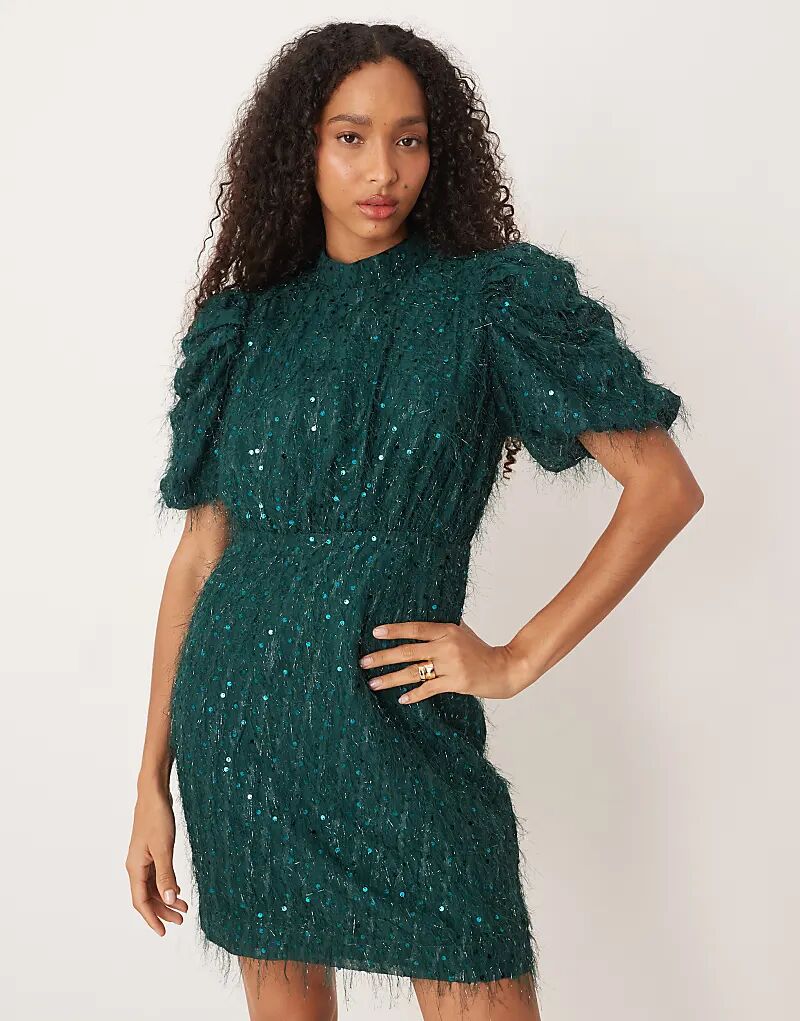 Мини-платье YAS с пышной текстурой и пайетками темно-зеленого цвета
Мини-платье YAS с пышной текстурой и пайетками темно-зеленого цвета