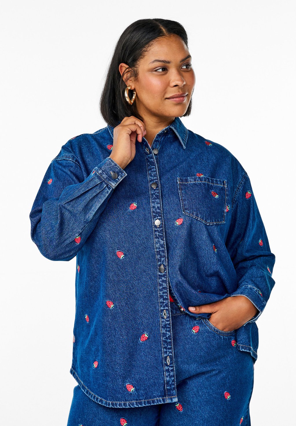 Блузка на пуговицах Zizzi, синий
Блузка на пуговицах Zizzi, синий