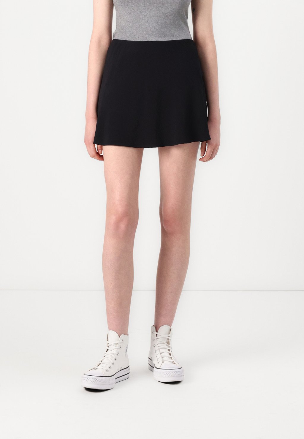 Мини-юбка Abercrombie & Fitch, черный
Мини-юбка Abercrombie & Fitch, черный