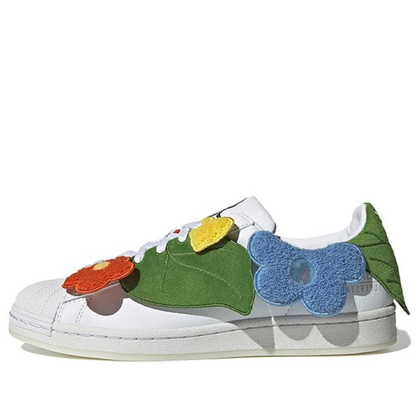 Кроссовки тающая грусть x суперзвезда Adidas, белый
Кроссовки тающая грусть x суперзвезда Adidas, белый