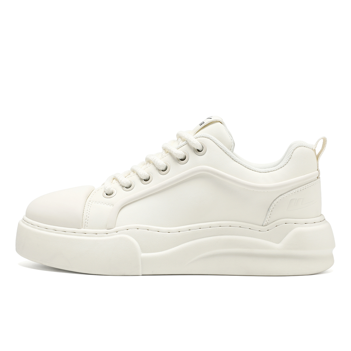 Мужские кроссовки для скейтбординга, увеличивающие рост, износостойкие и дышащие WARRIOR, White
Мужские кроссовки для скейтбординга, увеличивающие рост, износостойкие и дышащие WARRIOR, White