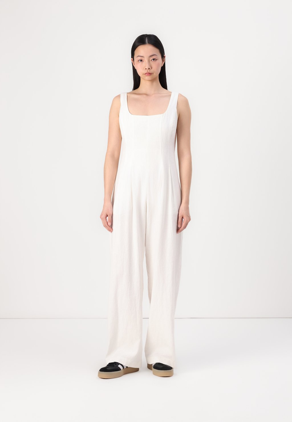 Комбинезон GAP, молочный
Комбинезон GAP, молочный