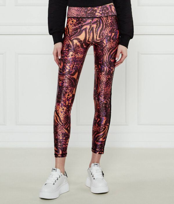 Леггинсы женские Versace Jeans Couture с узором, мультиколор
Леггинсы женские Versace Jeans Couture с узором, мультиколор