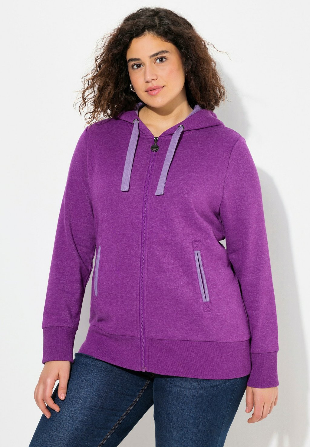 Толстовка на молнии WAFFLE CONTRAST DETAIL Ulla Popken, фиолетовый
Толстовка на молнии WAFFLE CONTRAST DETAIL Ulla Popken, фиолетовый