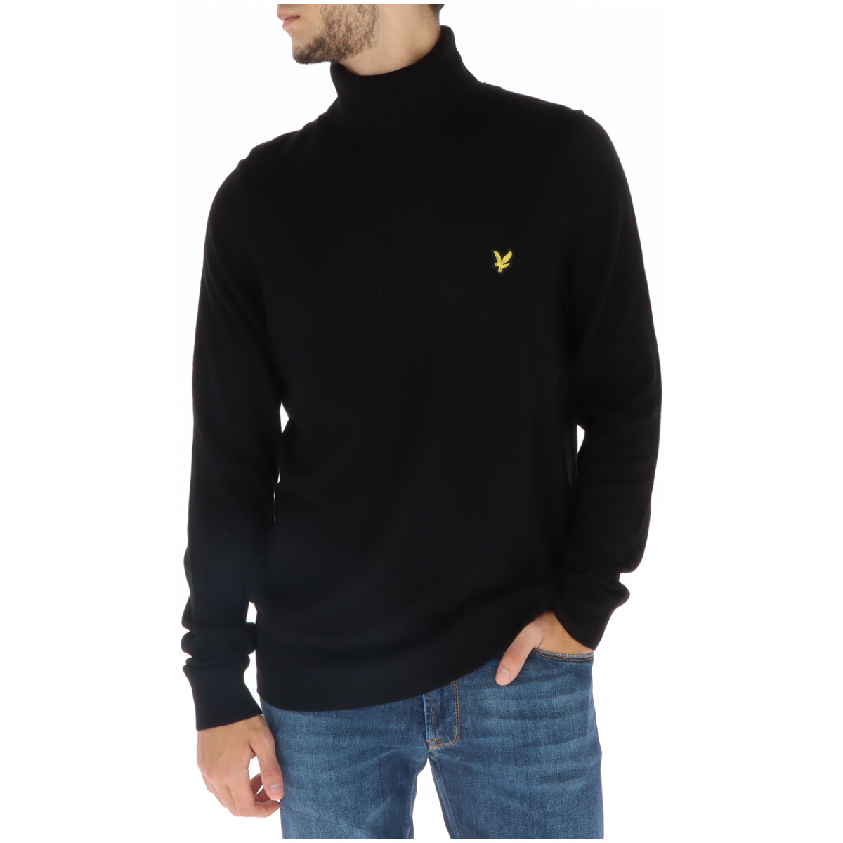 Джемпер Lyle & Scott с высоким воротником, черный 
Джемпер Lyle & Scott с высоким воротником, черный