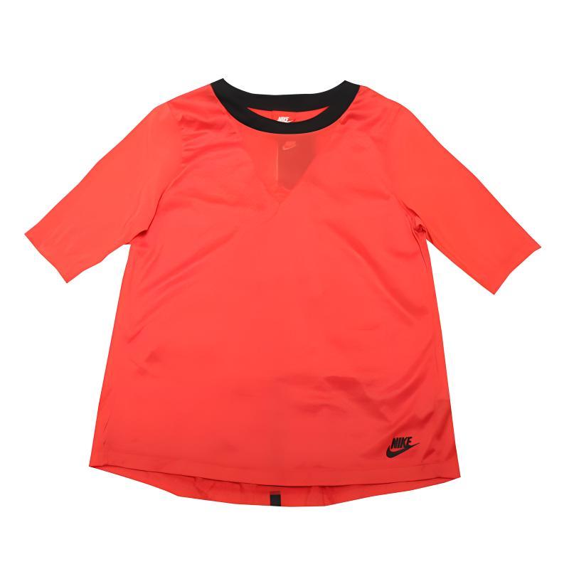 Футболка женская красная Nike
Футболка женская красная Nike