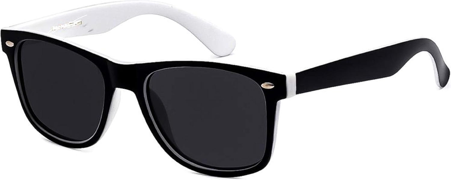 Поляризованные солнцезащитные очки в стиле ретро 80-х, модные, стильные, матовые, для мужчин и женщин, в комплекте с мягким чехлом из микрофибры MyUV, Polarized Black/White
Поляризованные солнцезащитные очки в стиле ретро 80-х, модные, стильные, матовые, для мужчин и женщин, в комплекте с мягким чехлом из микрофибры MyUV, Polarized Black/White