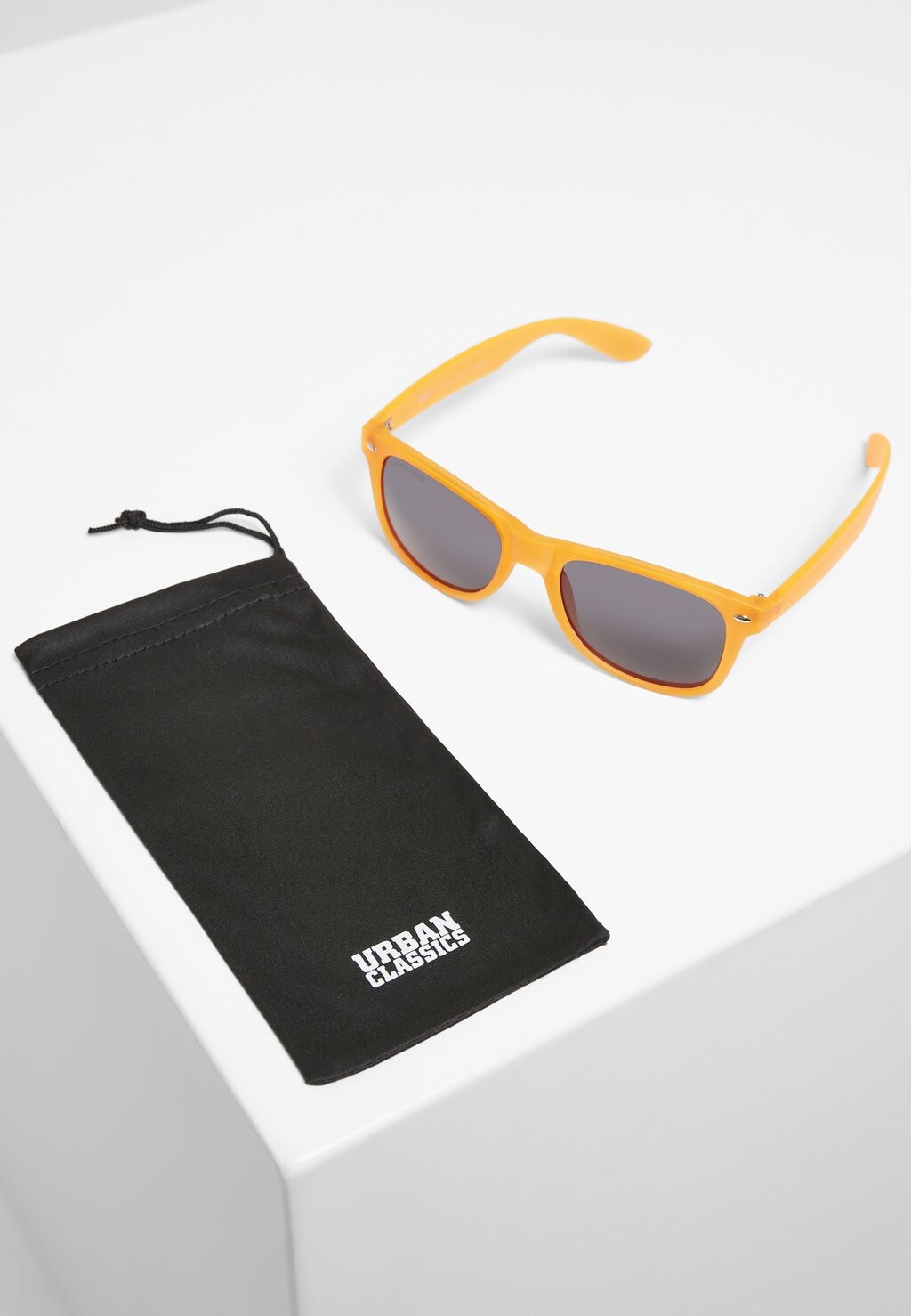 Солнцезащитные очки LIKOMA Urban Classics, цвет neonorange, Оранжевый, Солнцезащитные очки LIKOMA Urban Classics, цвет neonorange
Солнцезащитные очки LIKOMA Urban Classics, цвет neonorange, Оранжевый, Солнцезащитные очки LIKOMA Urban Classics, цвет neonorange