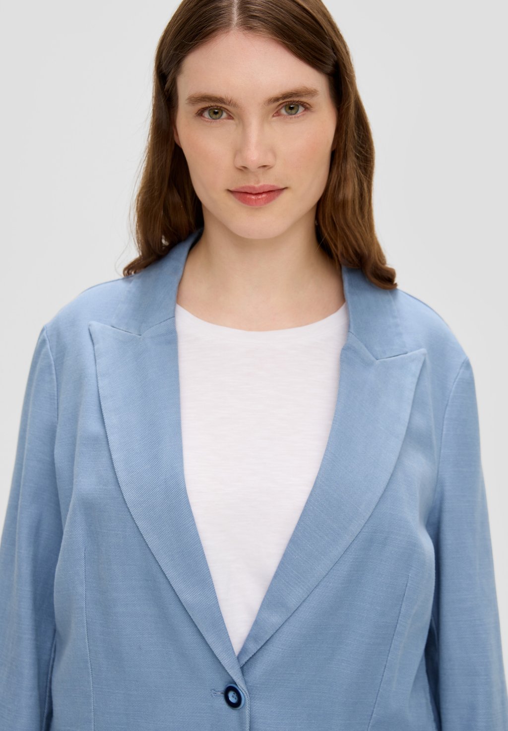 Блейзер s.Oliver, светло-голубой
Блейзер s.Oliver, светло-голубой