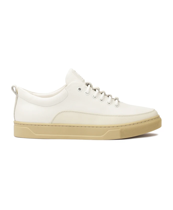 Кожаные кроссовки на бежевой подошве Kazar, белый
Кожаные кроссовки на бежевой подошве Kazar, белый