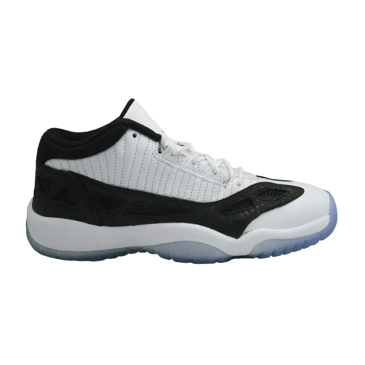 Кроссовки Air Jordan 11 Retro Low GS, белый
Кроссовки Air Jordan 11 Retro Low GS, белый
