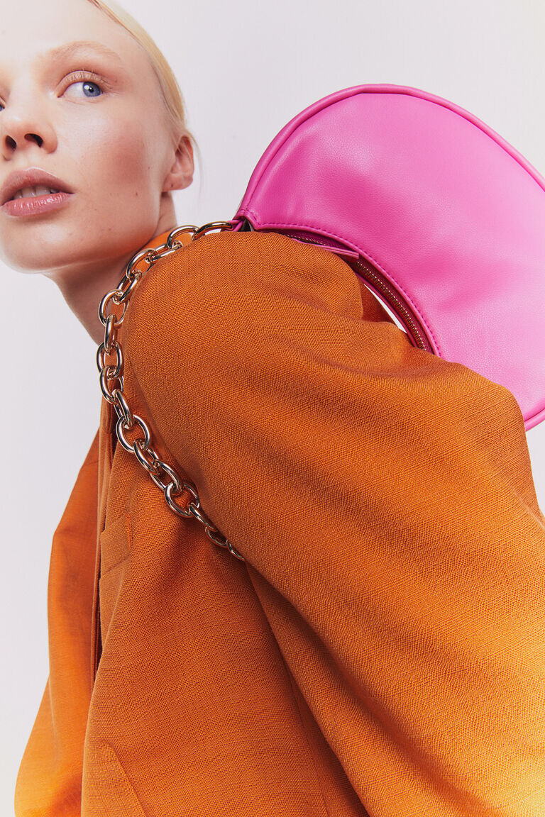 Маленькая сумка через плечо H&M, розовый
Маленькая сумка через плечо H&M, розовый