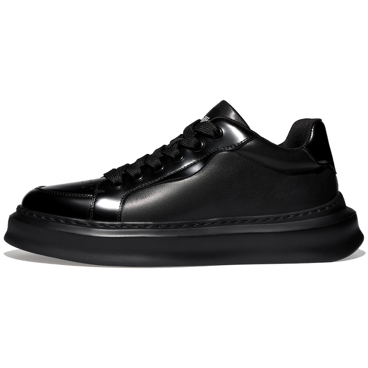 Мужские кроссовки для скейтбординга MILLIE'S Coverage с низким верхом, устойчивые к истиранию Millies, Black All-Season
Мужские кроссовки для скейтбординга MILLIE'S Coverage с низким верхом, устойчивые к истиранию Millies, Black All-Season