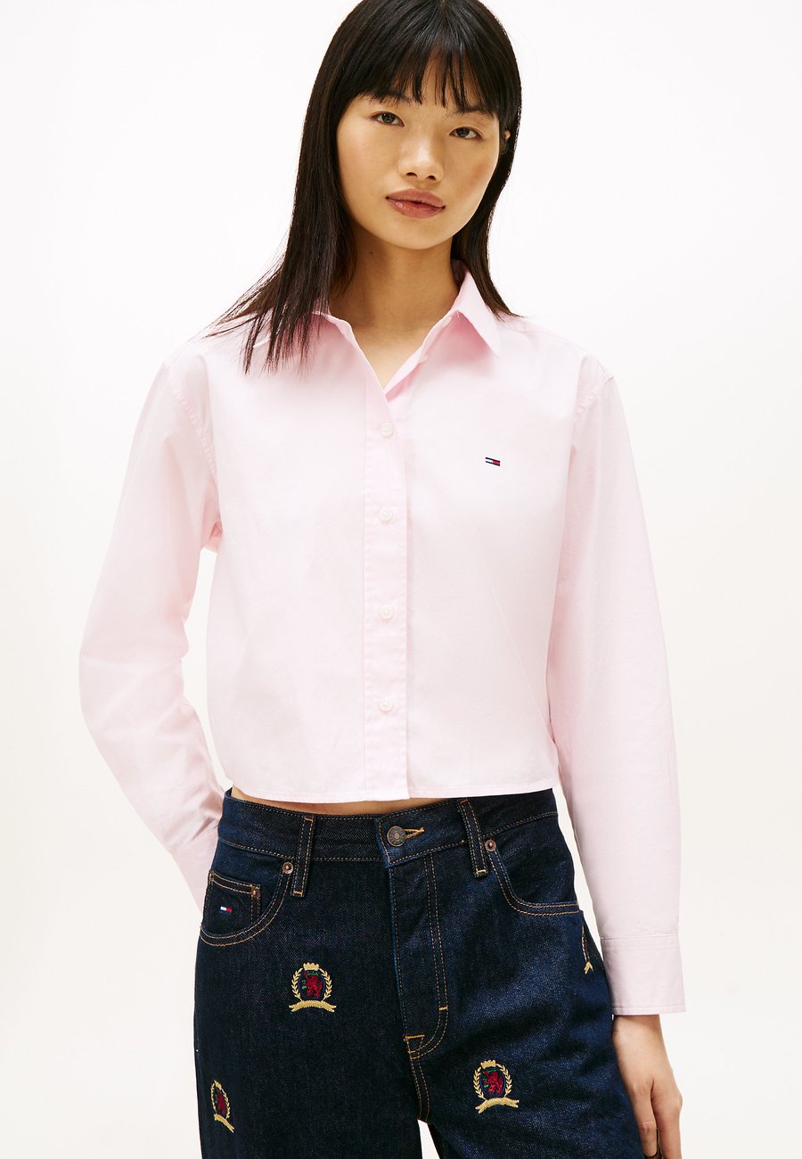 Блуза Tommy Jeans SHIRT, Light Pink
Блуза Tommy Jeans SHIRT, Light Pink