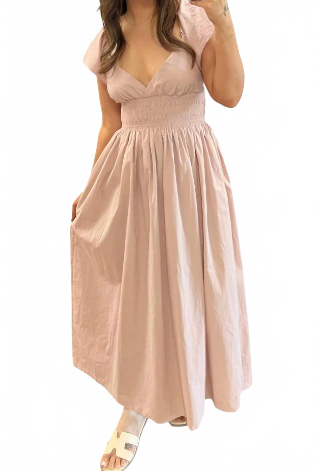 Платье Sawyer миди с короткими рукавами в светло-розовом оттенке Klesis
Платье Sawyer миди с короткими рукавами в светло-розовом оттенке Klesis