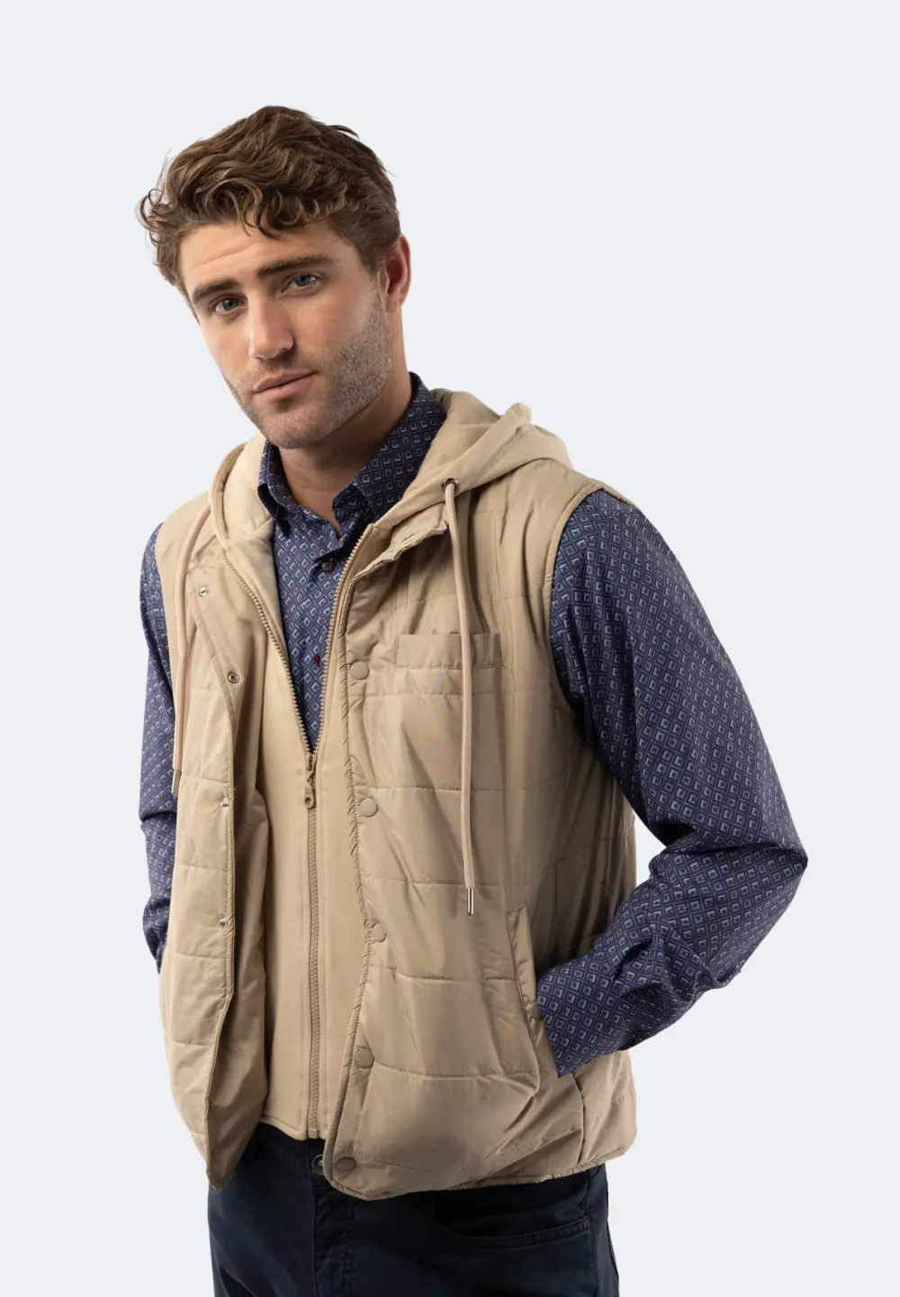 Бежевый жилет с капюшоном American Heritage
Бежевый жилет с капюшоном American Heritage