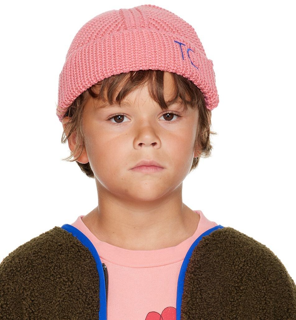 Детская розовая шапка с вышивкой The Campamento
Детская розовая шапка с вышивкой The Campamento