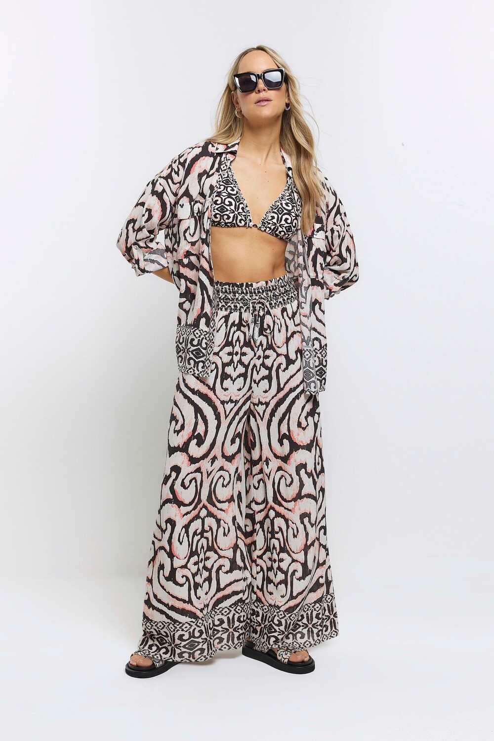 Пляжные брюки икат-палаццо River Island, бежевый
Пляжные брюки икат-палаццо River Island, бежевый