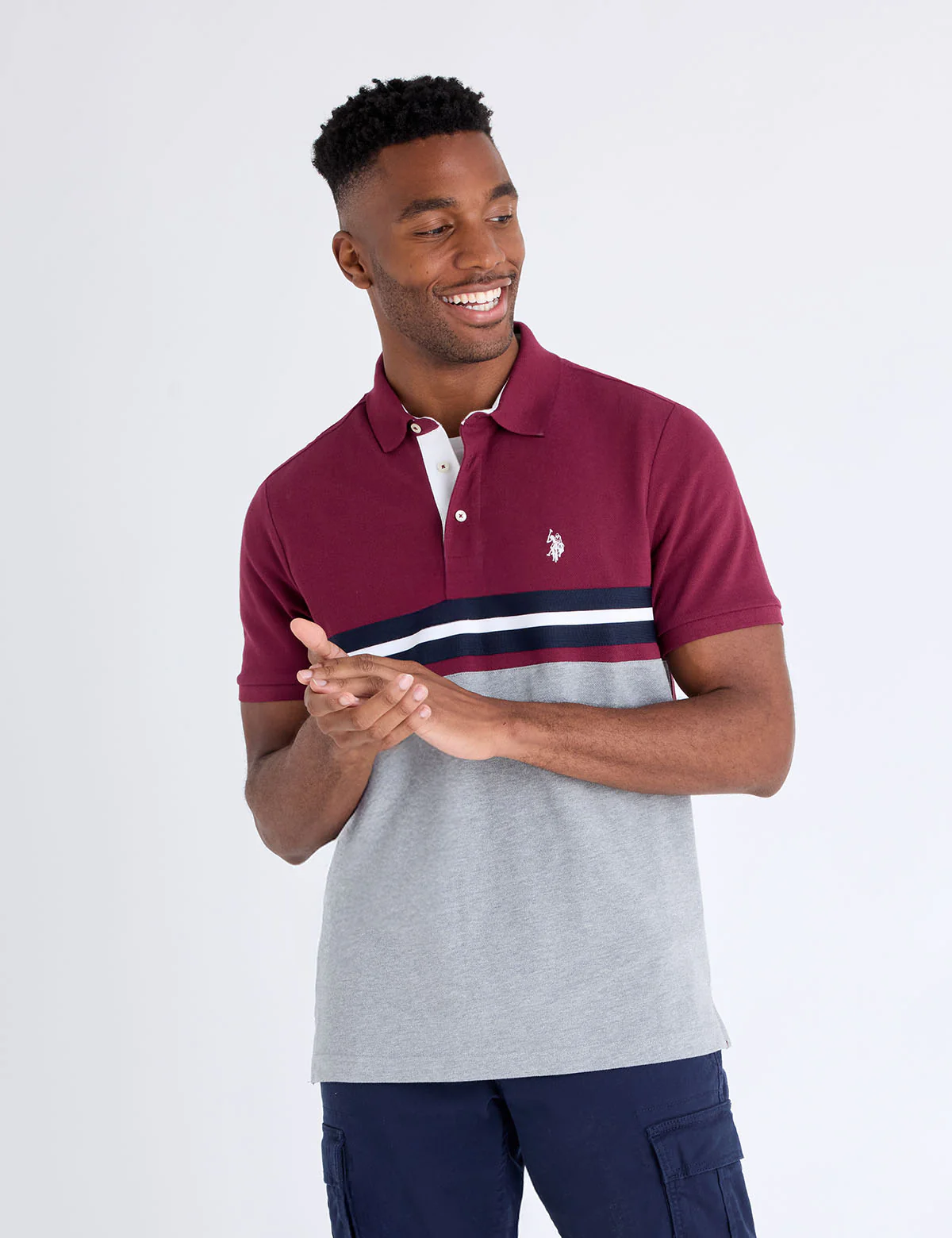 Футболка-поло U.S. Polo Assn Color Block Tricot Tape Pique, серый/темно-красный
Футболка-поло U.S. Polo Assn Color Block Tricot Tape Pique, серый/темно-красный