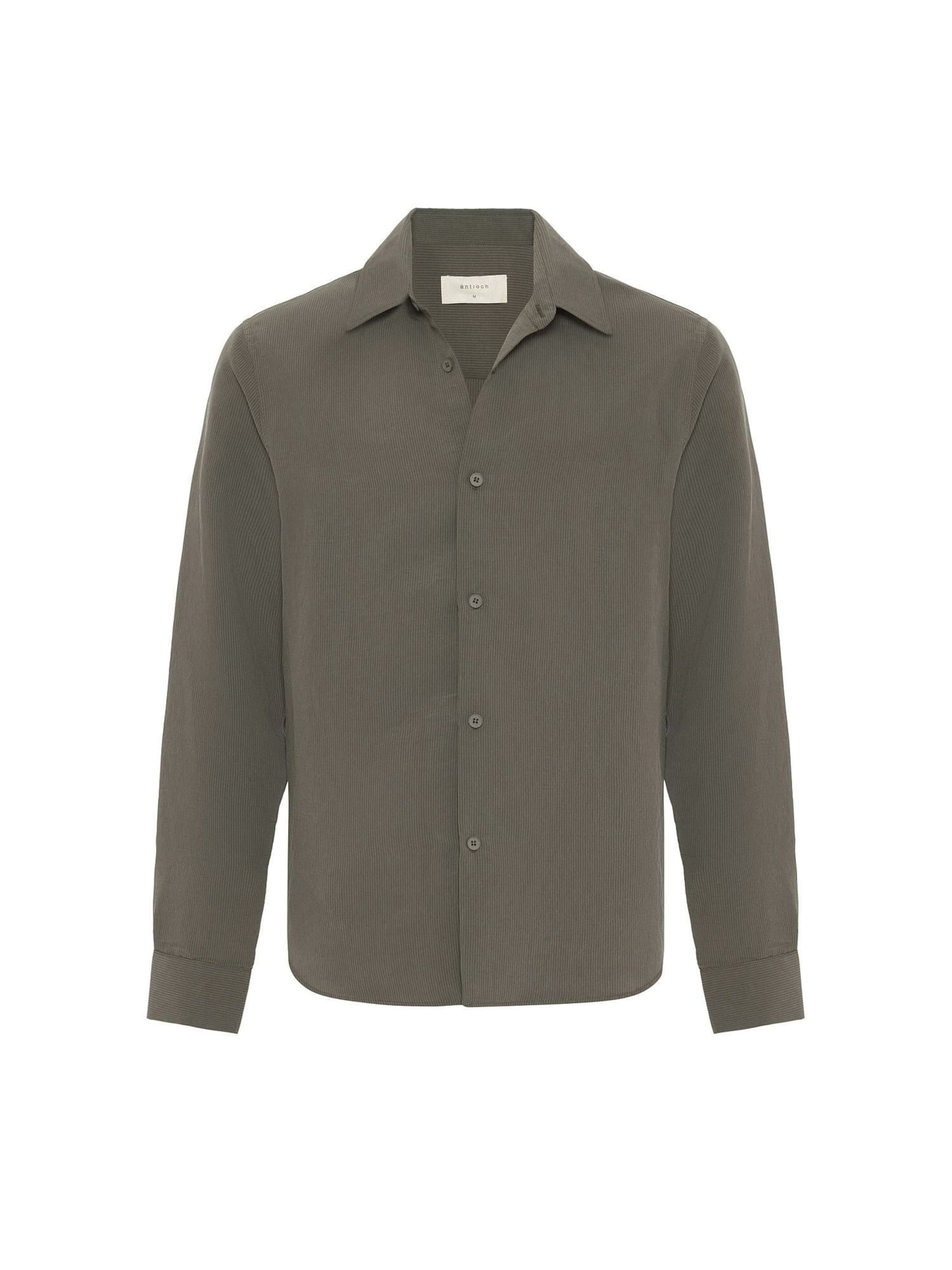 Antioch Рубашка на пуговицах комфортного кроя в цвете хаки
Antioch Рубашка на пуговицах комфортного кроя в цвете хаки