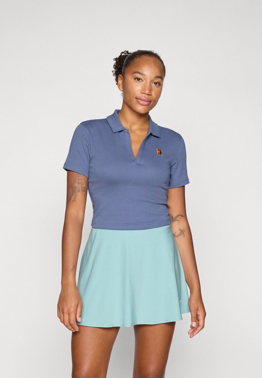 Поло Nike Performance NIKECOURT HERITAGE CROP TOP, Diffused Blue/Blue
Поло Nike Performance NIKECOURT HERITAGE CROP TOP, Diffused Blue/Blue