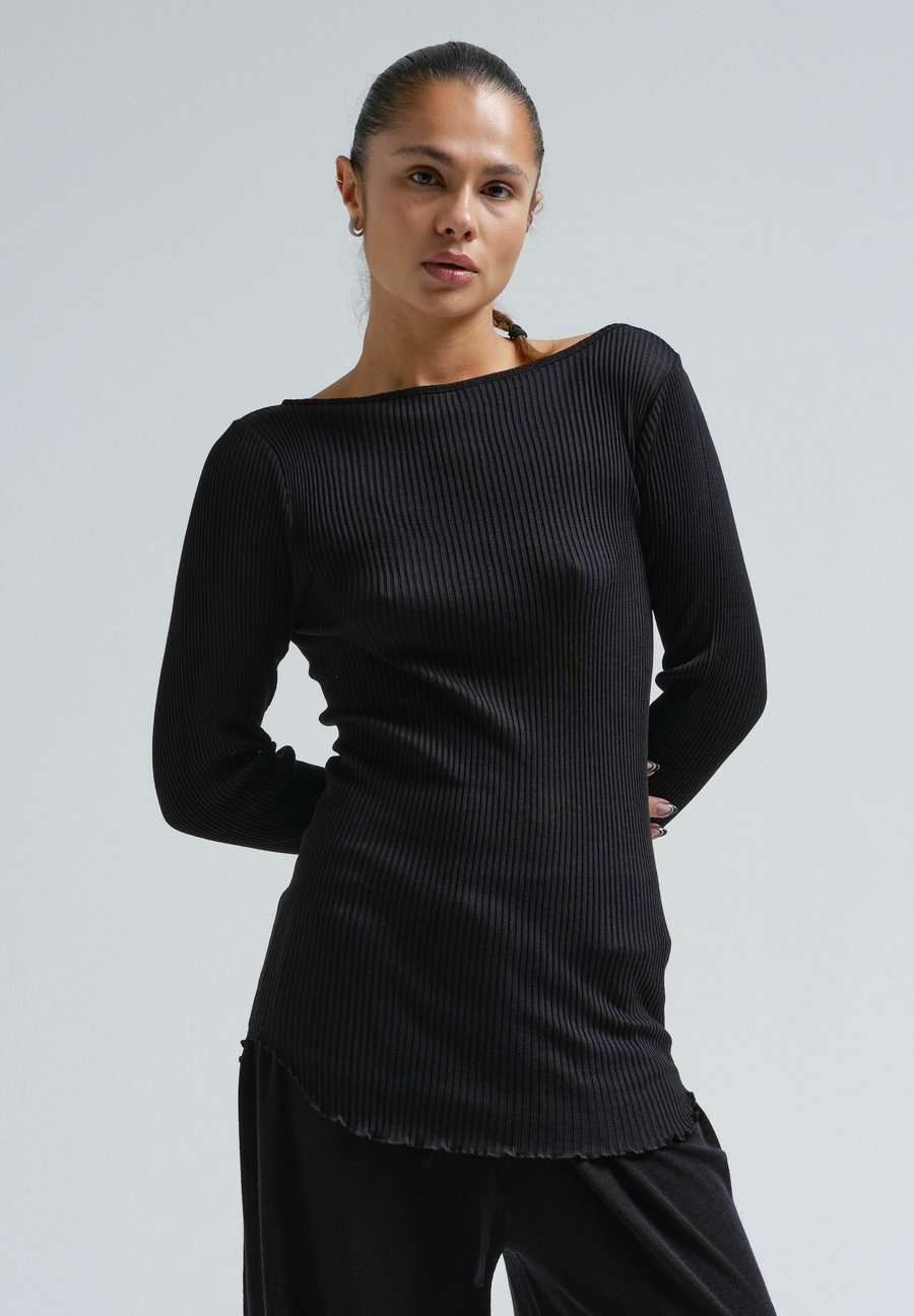 Топ Seamless Basic ELEGANTE, Black
Топ Seamless Basic ELEGANTE, Black