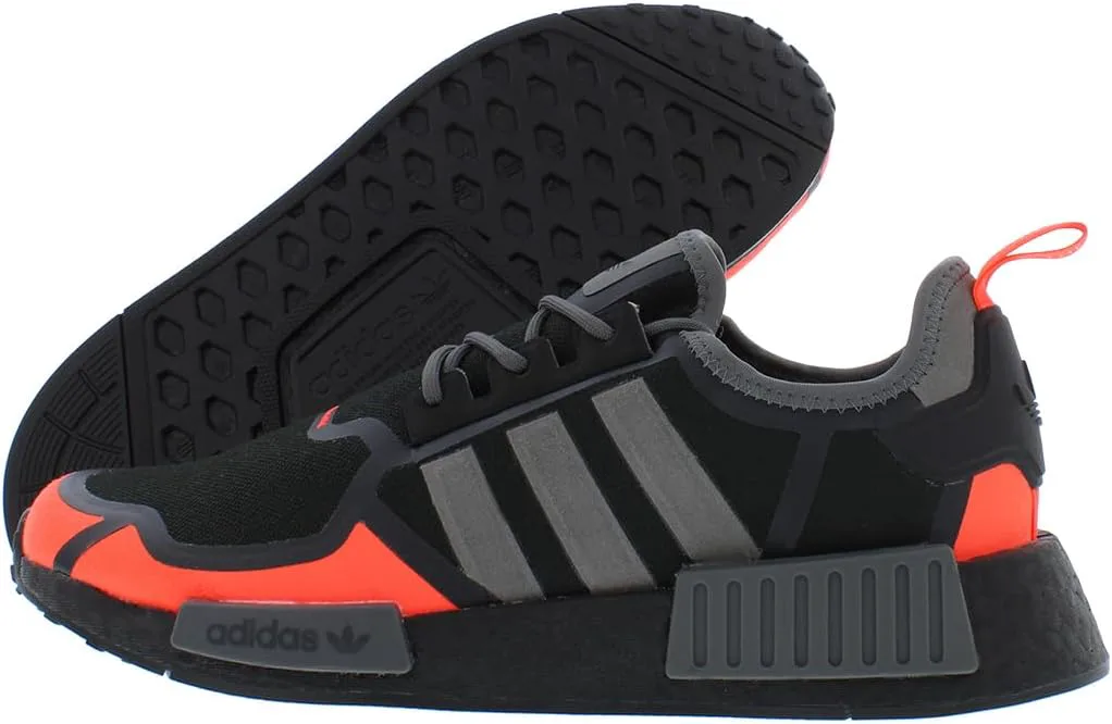 Мужские кроссовки Adidas NMD_r1 Pk черного цвета BY1887 для бега по дороге, черные/резиновые, размер 11 US, черный
Мужские кроссовки Adidas NMD_r1 Pk черного цвета BY1887 для бега по дороге, черные/резиновые, размер 11 US, черный