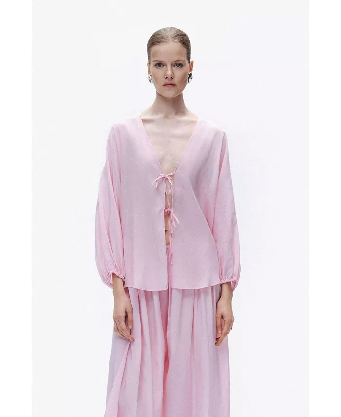 Женская рубашка, вышитая бисером NOCTURNE, розовый
Женская рубашка, вышитая бисером NOCTURNE, розовый