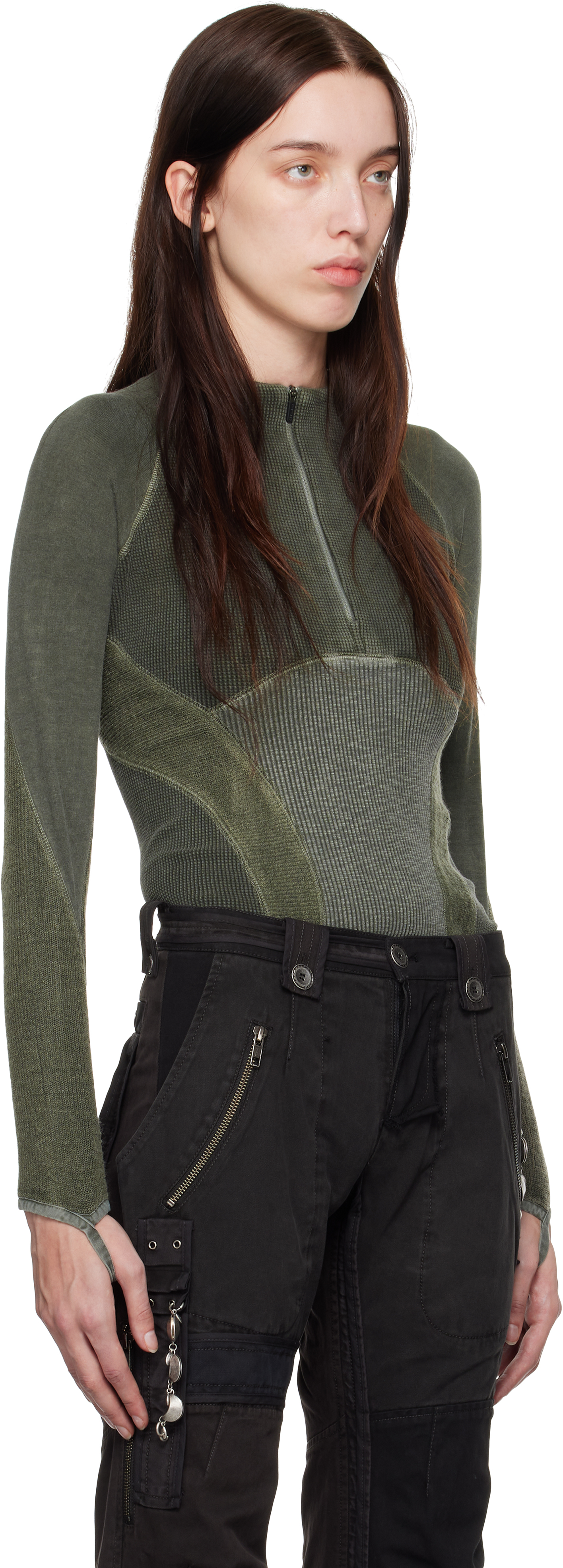 Свитер реглан с полумолнией HYEIN SEO
Свитер реглан с полумолнией HYEIN SEO