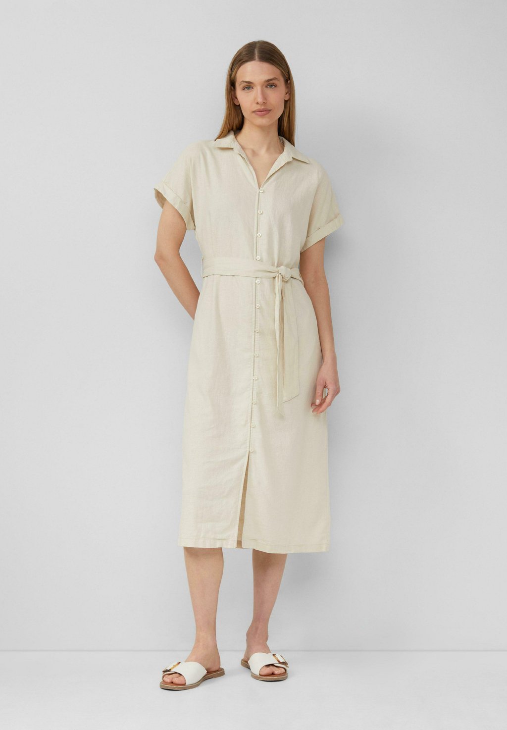 Платье-рубашка MIDI AUS MIT EINGRIFFTASCHEN s.Oliver, кремовый
Платье-рубашка MIDI AUS MIT EINGRIFFTASCHEN s.Oliver, кремовый