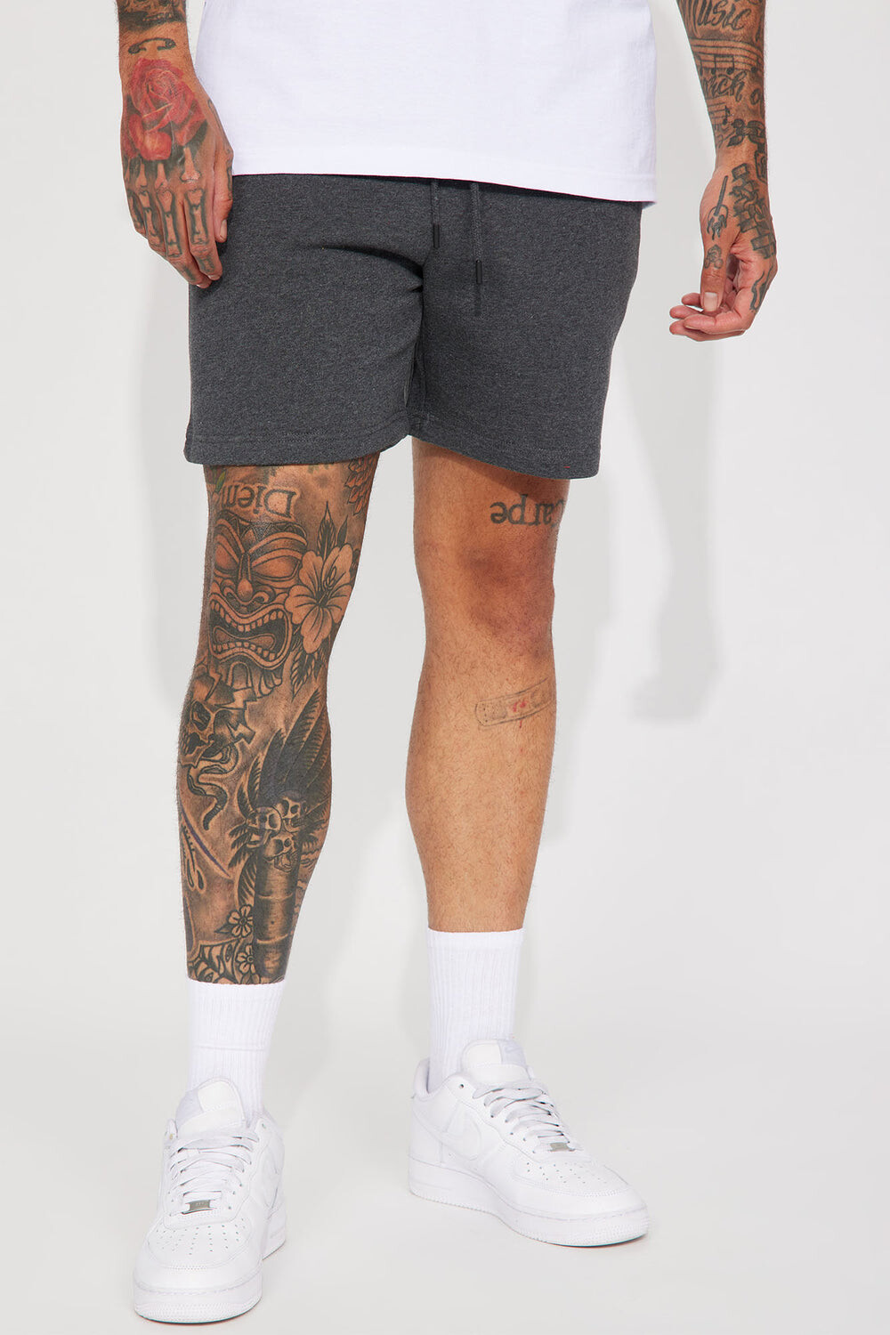 Шорты Fashion Nova NMKB20118, угольный
Шорты Fashion Nova NMKB20118, угольный