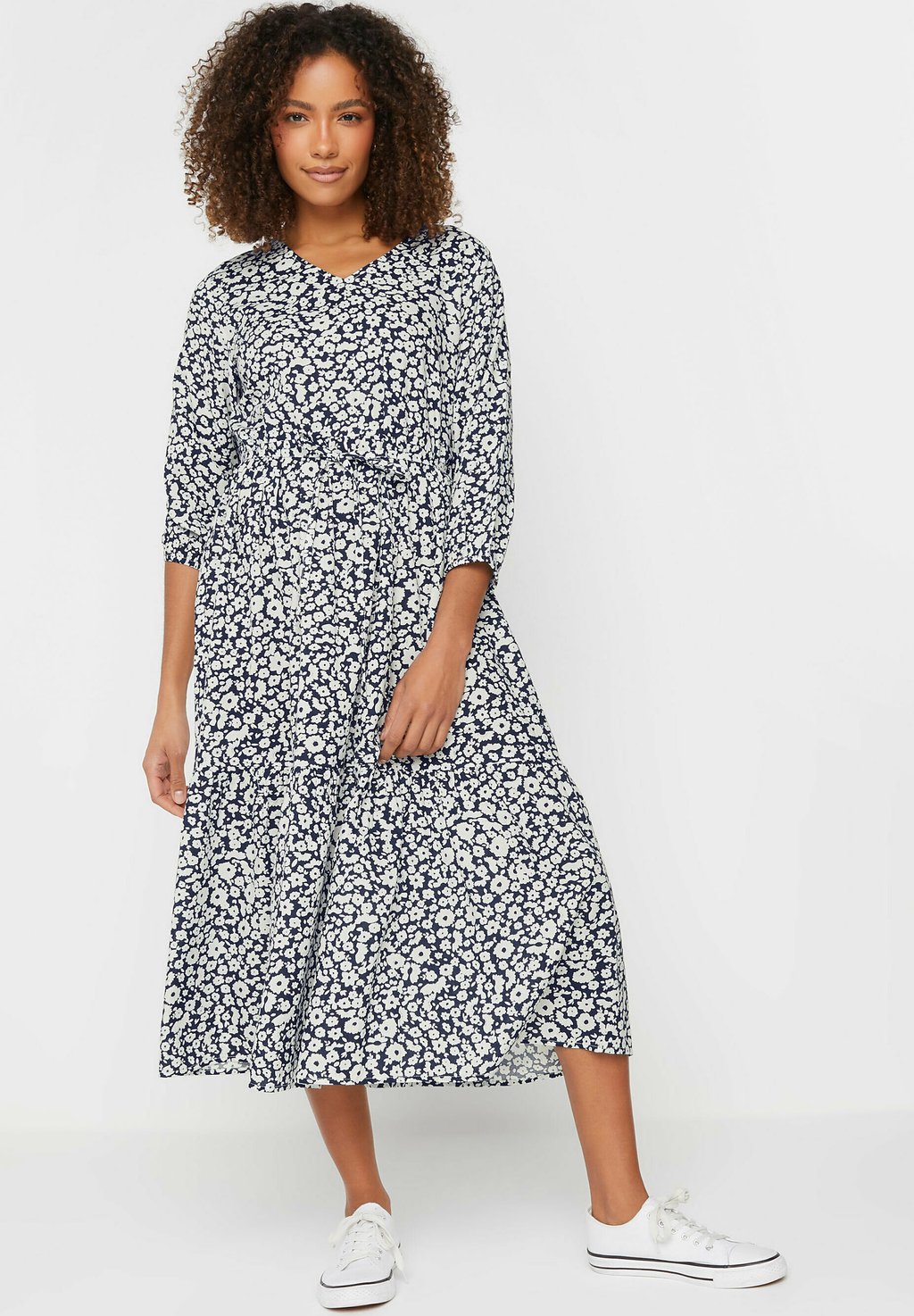 Повседневное платье M&Co, темно-синий
Повседневное платье M&Co, темно-синий