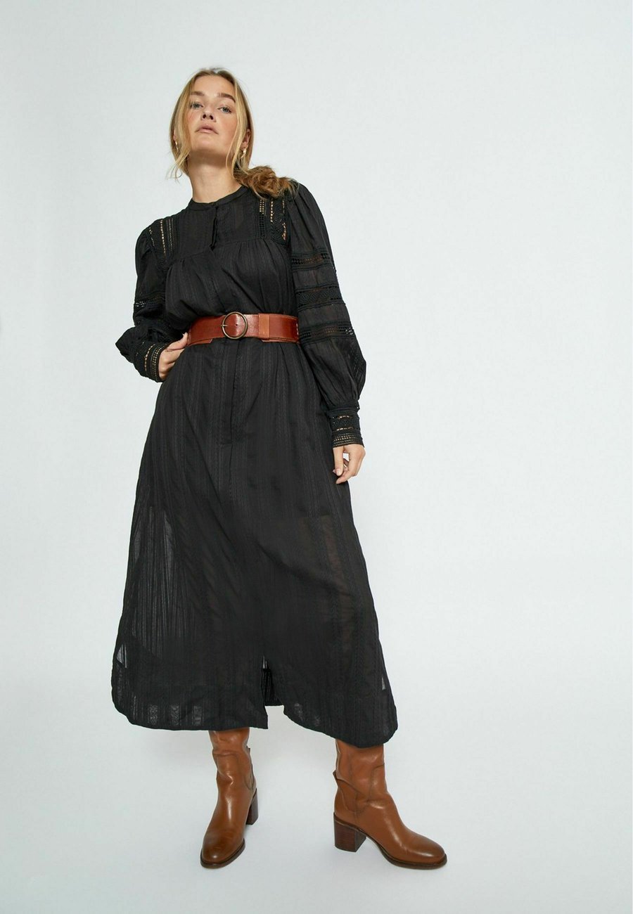 Платье PEPPERCORN LONG SLEEVE , Black
Платье PEPPERCORN LONG SLEEVE , Black