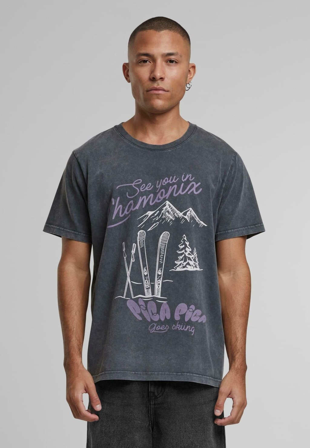 Футболка с принтом GOES SKIING PICA PICA, черный
Футболка с принтом GOES SKIING PICA PICA, черный