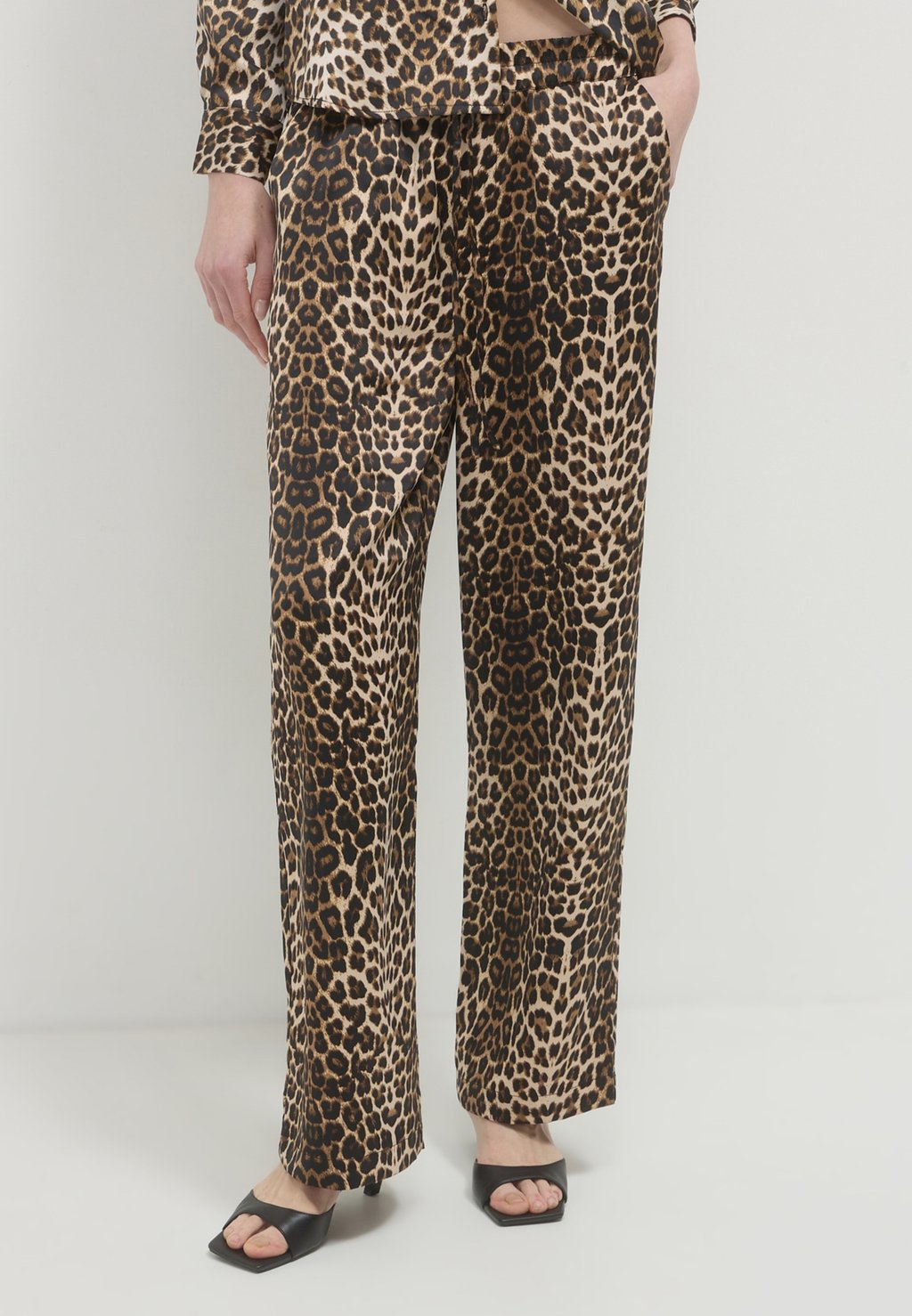 Брюки Calliope, черный
Брюки Calliope, черный