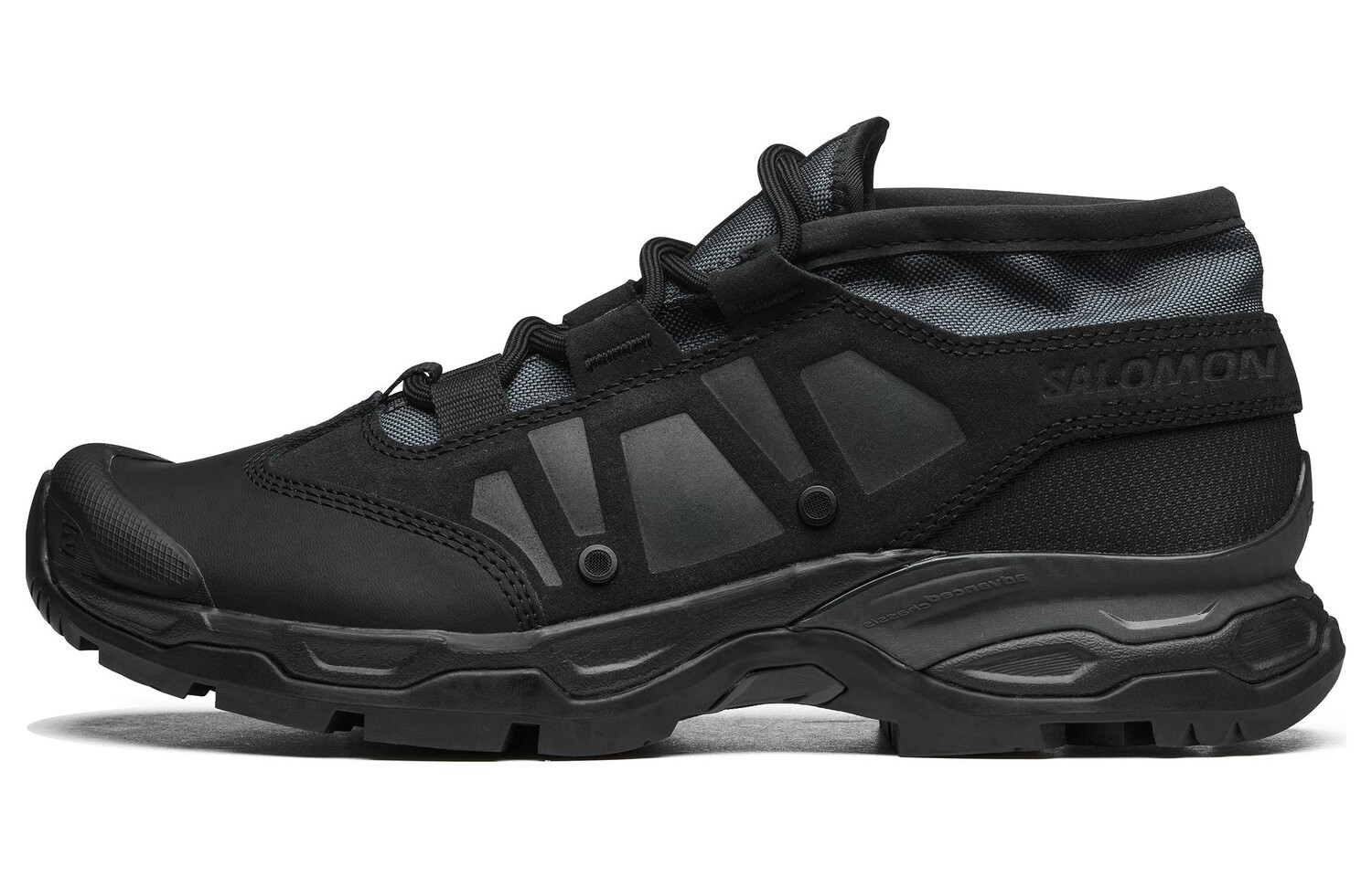 Jungle Ultra Low Advanced «Черный Эбони» Salomon
Jungle Ultra Low Advanced «Черный Эбони» Salomon