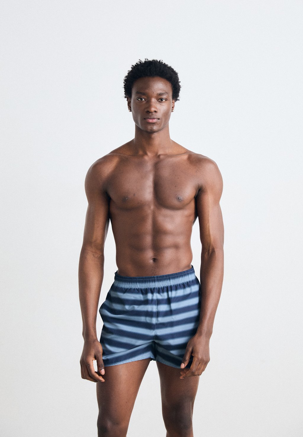 Шорты для плавания Lacoste, синий
Шорты для плавания Lacoste, синий