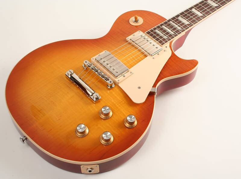 Электрогитара Gibson Les Paul Standard 60s Figured Top Unburst Original Collection 215830071
Электрогитара Gibson Les Paul Standard 60s Figured Top Unburst Original Collection 215830071