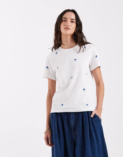 Белая футболка с круглым вырезом и цветочной вышивкой ONLY, Белый, Белая футболка с круглым вырезом и цветочной вышивкой ONLY
Белая футболка с круглым вырезом и цветочной вышивкой ONLY, Белый, Белая футболка с круглым вырезом и цветочной вышивкой ONLY