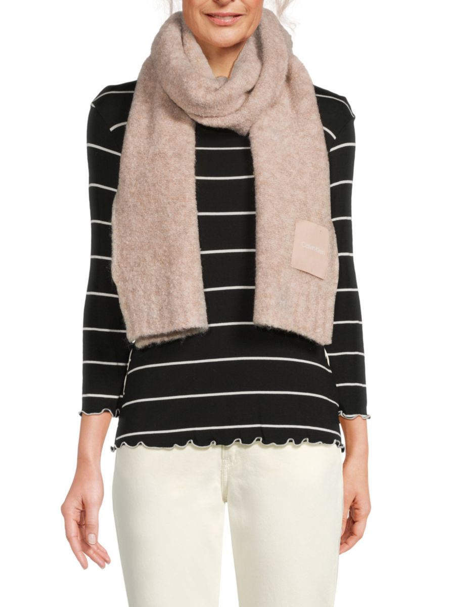 Вязаный шарф-букле Calvin Klein, бежевый
Вязаный шарф-букле Calvin Klein, бежевый