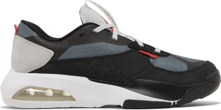 Кроссовки Jordan Air 200E Black University Red, черный
Кроссовки Jordan Air 200E Black University Red, черный