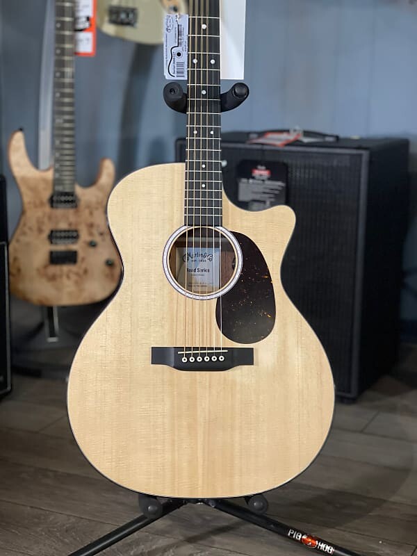 Акустическая электрогитара Martin GPC-11E, натуральный
Акустическая электрогитара Martin GPC-11E, натуральный