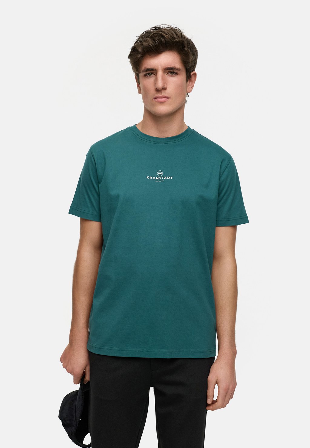 Футболка с принтом Kronstadt, цвет Mediterranea
Футболка с принтом Kronstadt, цвет Mediterranea