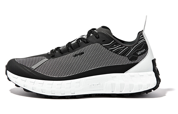 001 Кроссовки для бега на шнуровке Norda
001 Кроссовки для бега на шнуровке Norda