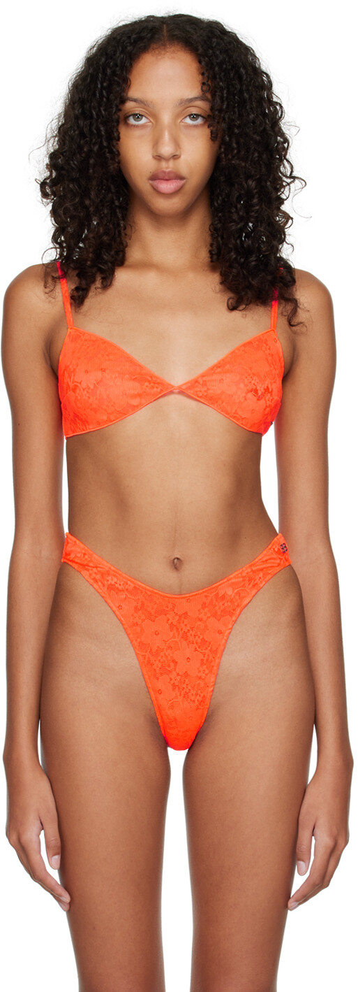 Оранжевый минимальный бюстгальтер Balenciaga
Оранжевый минимальный бюстгальтер Balenciaga