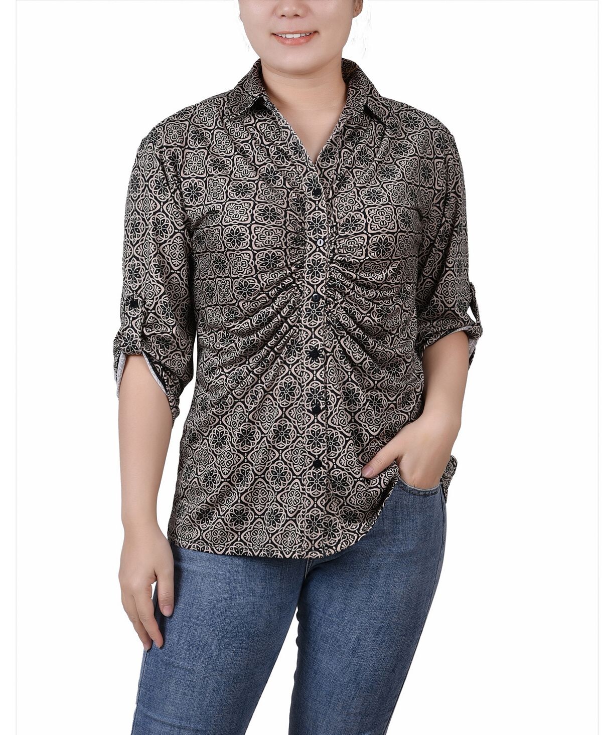 Топ petite со свернутыми язычками 3/4 и рюшами спереди NY Collection, мульти
Топ petite со свернутыми язычками 3/4 и рюшами спереди NY Collection, мульти