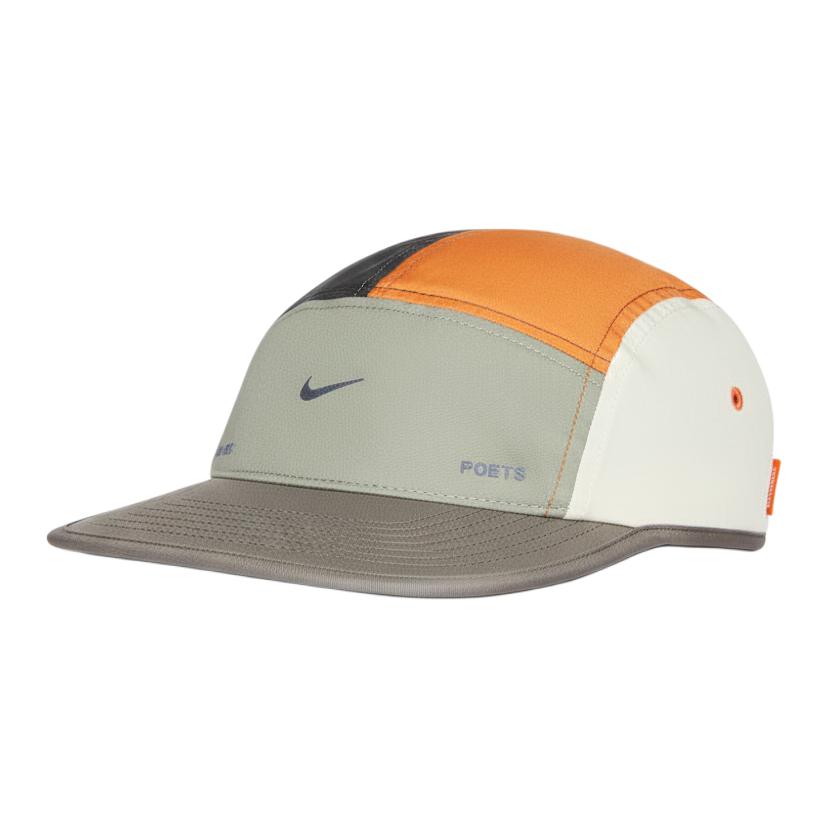 Nike Бейсболка из полиэстера Unisex Beige/Orange/Black
Nike Бейсболка из полиэстера Unisex Beige/Orange/Black