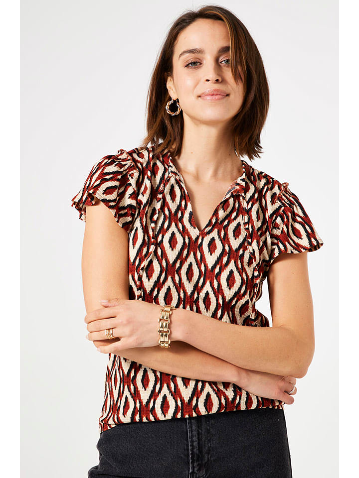 Футболка Garcia, цвет rot/creme/braun
Футболка Garcia, цвет rot/creme/braun