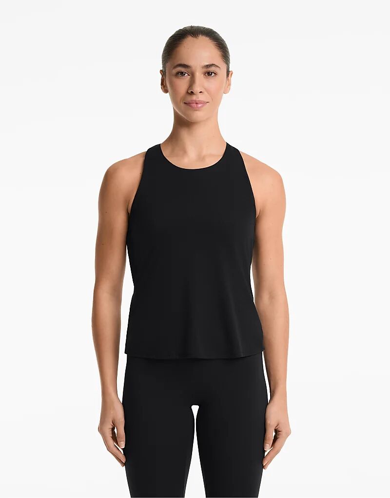 Футболка Comfortlux с перекрестной спинкой Oysho черного цвета
Футболка Comfortlux с перекрестной спинкой Oysho черного цвета